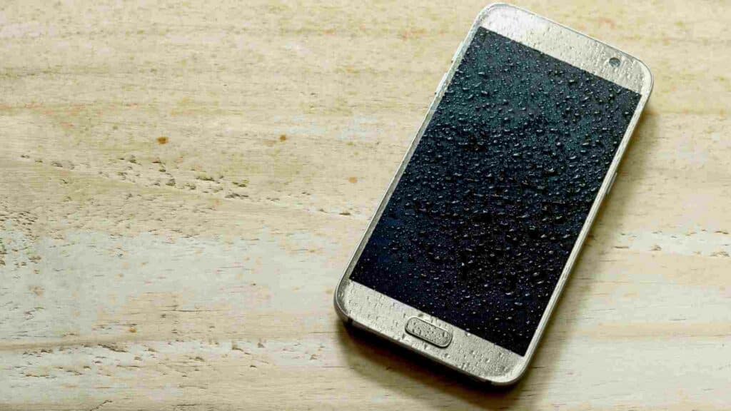 dont let water damage ruin your phone top hacks to fix it in prince george